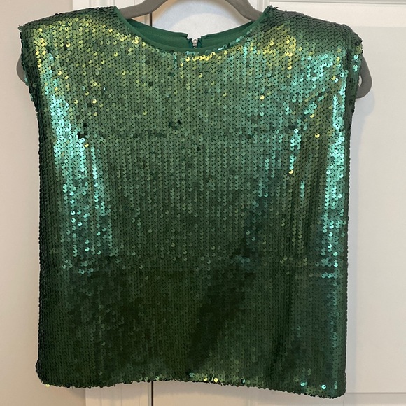 TCEC Tops - TCEC Emerald Green Sequin Top Size Medium